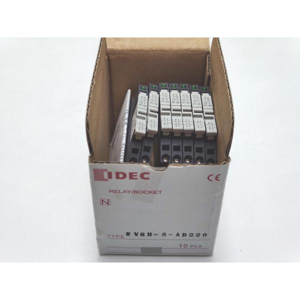 7個入り 中古か未使用か不明 IDEC RV8H-S-AD220