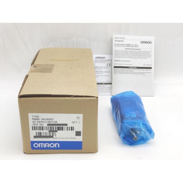 箱開封済み 未使用 オムロン OMRON R88M-1M10030T